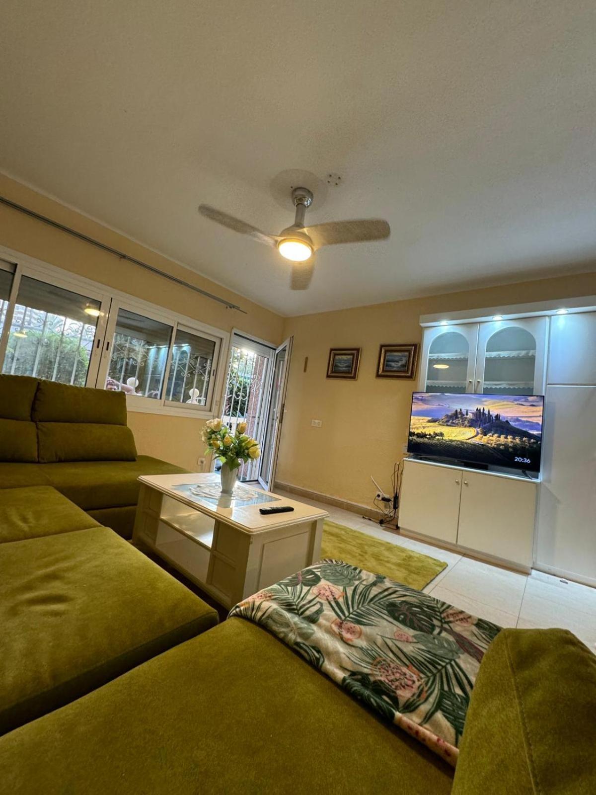 בנידורם Super Terrace Levante Front Line Apartment Los Ranchos Self Check-In, Free Parking מראה חיצוני תמונה
