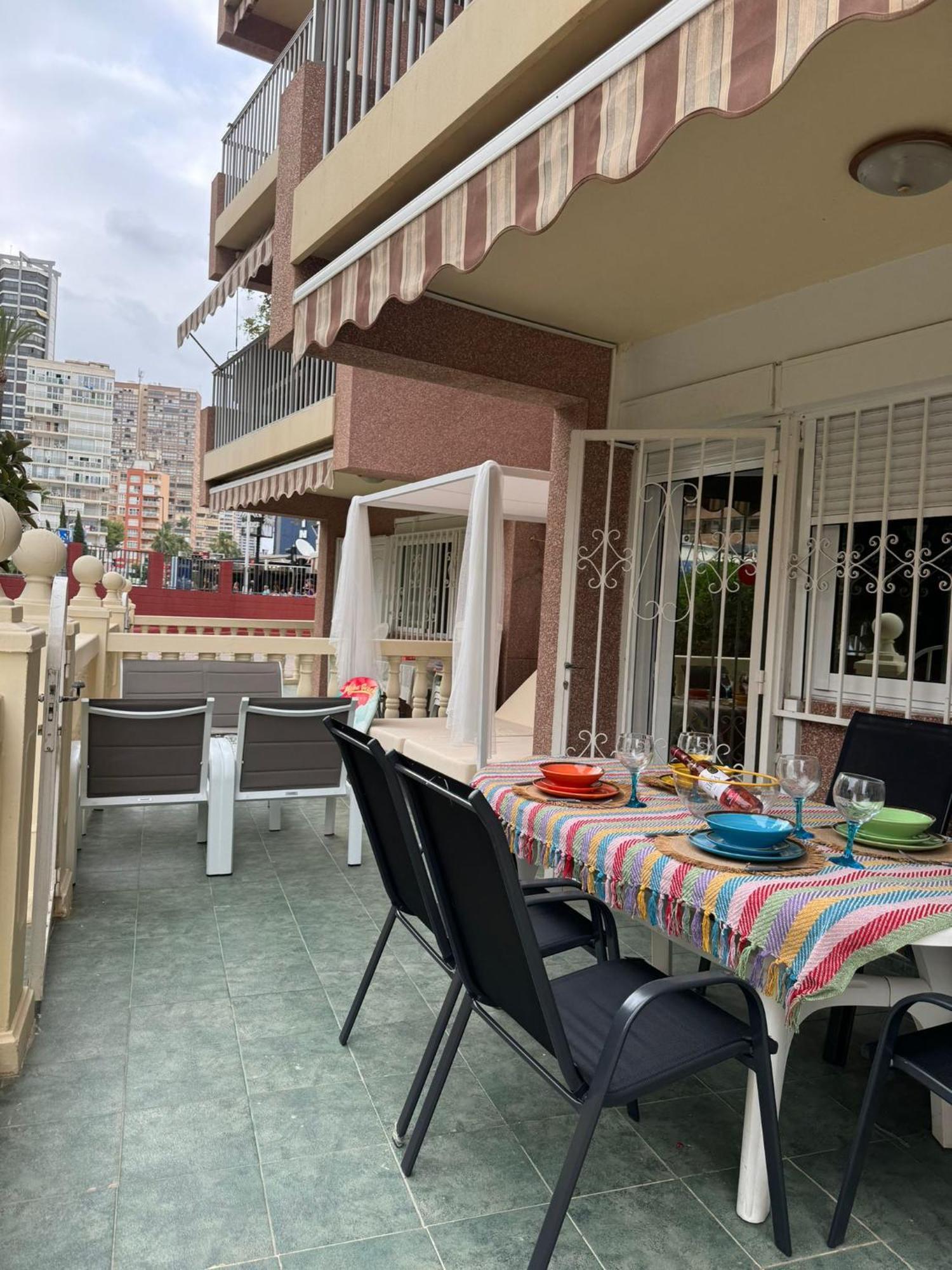 בנידורם Super Terrace Levante Front Line Apartment Los Ranchos Self Check-In, Free Parking מראה חיצוני תמונה